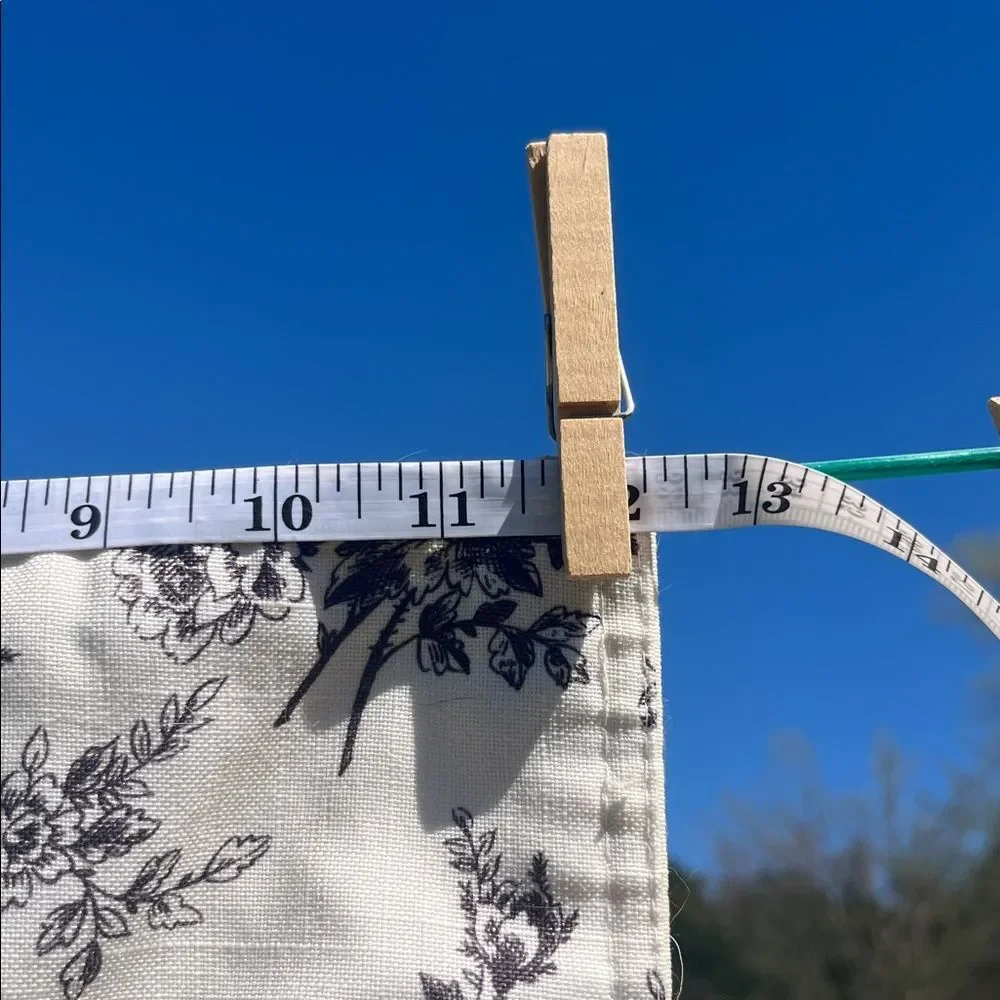 Vintage Laura Ashley Floral Toile Table Runner Cream Color Home Dining Decor